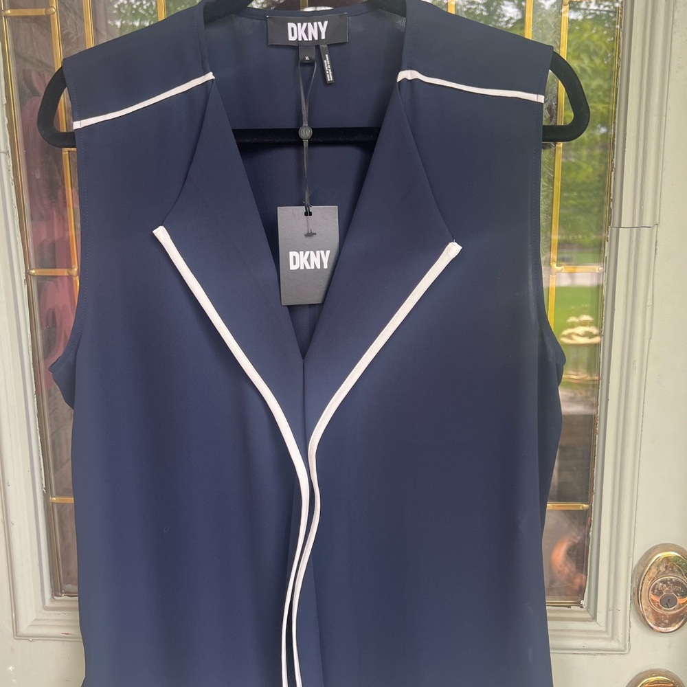 DKNY Blue Sleeveless Notched Collar Blouse